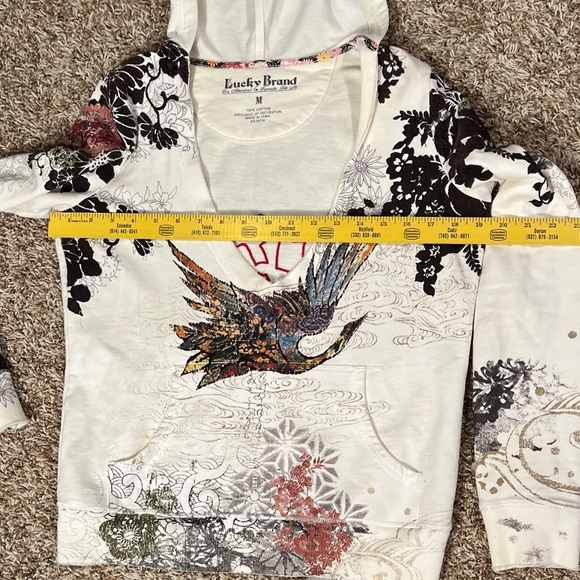 Lucky Brand Women's V-Neck Sweater with Graphic Designbox 28 - Picture 4 of 5